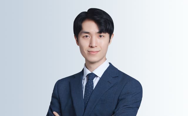 "가족이라고 대신할 수 없어" 고령 부모 위한 법적 제도, 성년후견제도 활용과 주의점은?