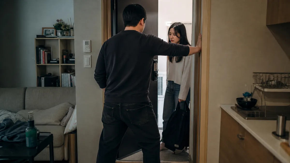 게임 지인 감금·폭행 혐의, 출입구 차단과 합의 대응을 위해 변호사 조력
