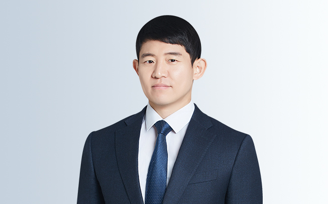 유사강간, 일방적인 위력행사 여부가 판단 관건 [김택형 변호사 칼럼]